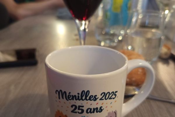 menilles-2025-413DE1AA0D-D43C-8DAD-2AB0-60A63E5F465E.jpg