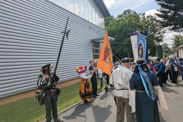 centenaire-ermont-14A79F58F2-8C05-93CB-CF41-738CF81CFAE5.jpg